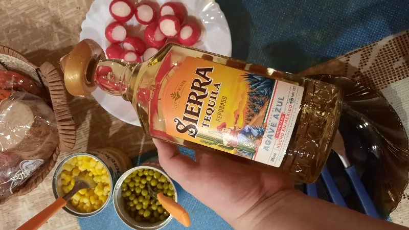 Текила Сьерра Репосадо / tequila Sierra Reposado, 0,7 литра, 38%