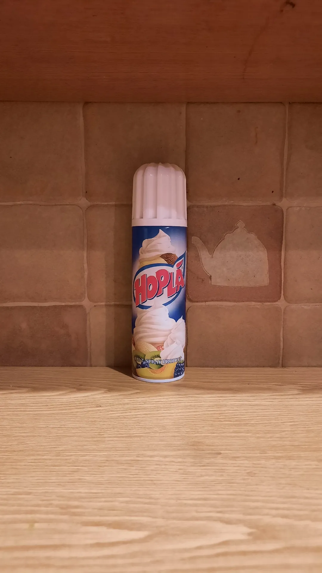 Взбитый крем на растительных маслах Hopla, 250 мл