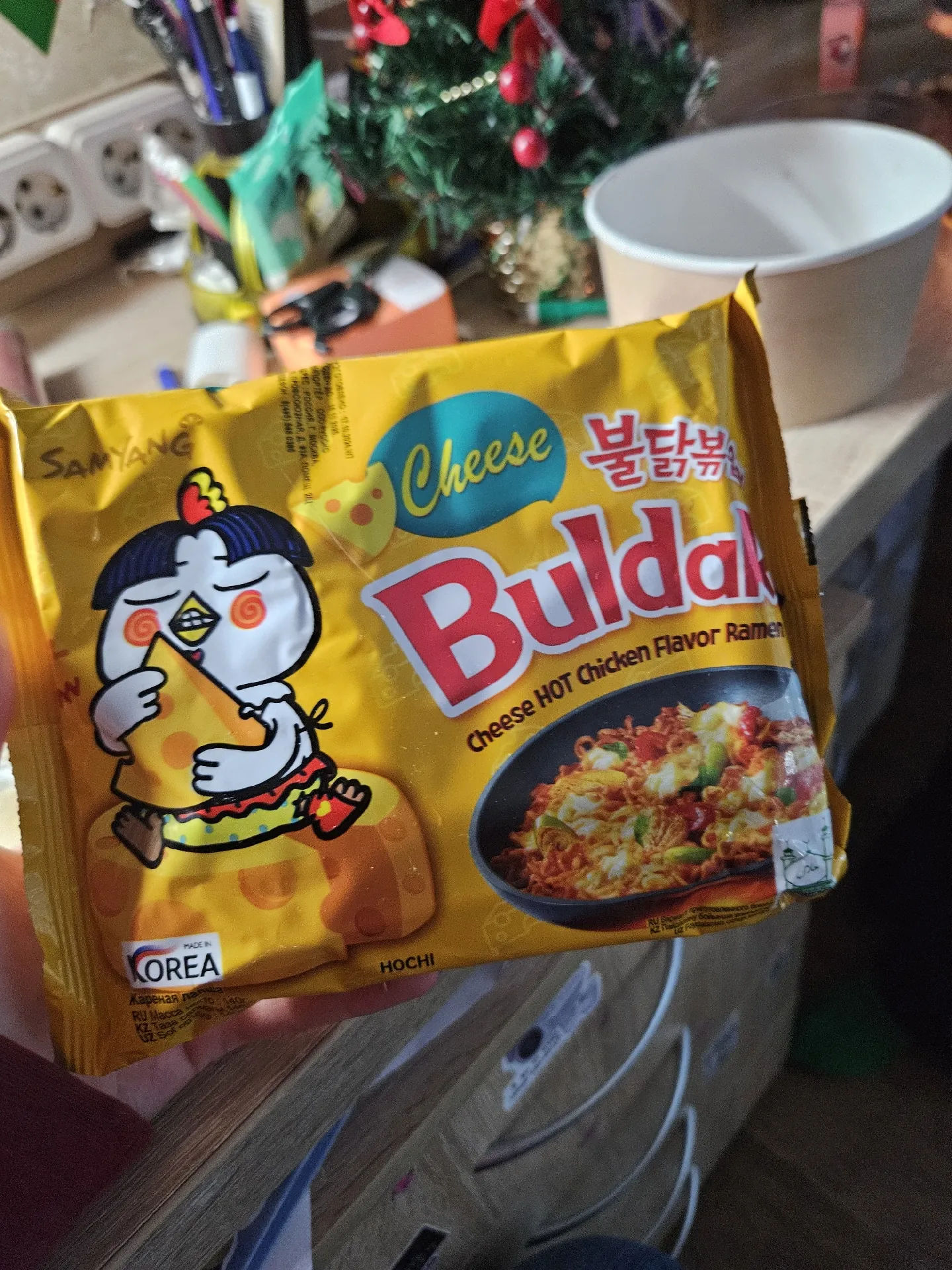 Острая куриная рамен-лапша Самьянг со вкусом сыра, 140 г