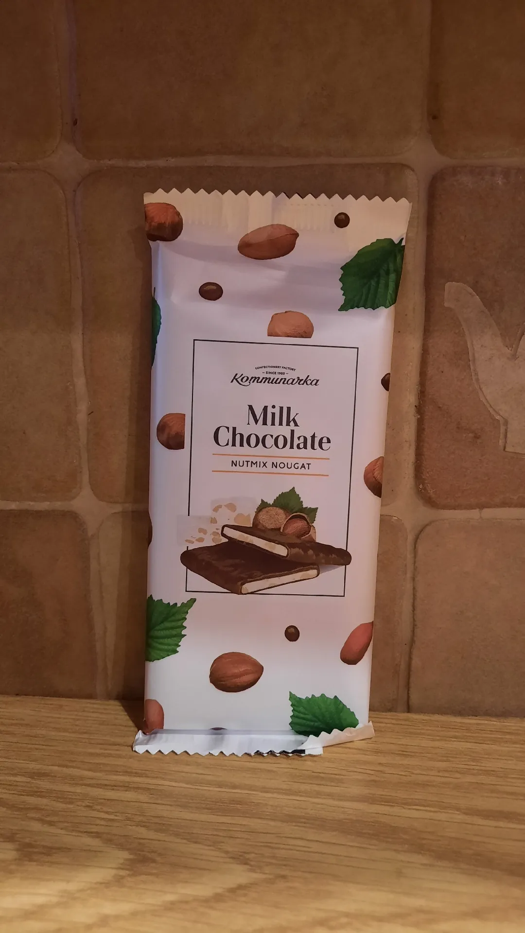 Шоколад молочный с ореховой нугой «Milk Chocolate Nutmix Nougat», 80 г