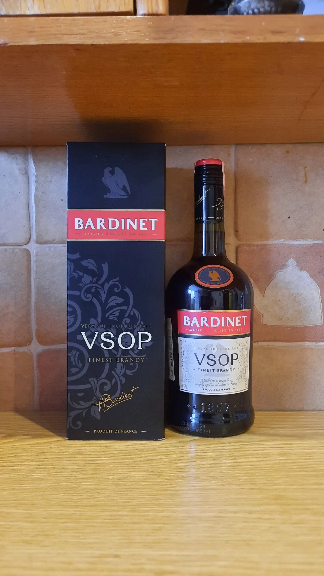 Бренди Bardinet VSOP в подарочной коробке, 40%, 0,7 л