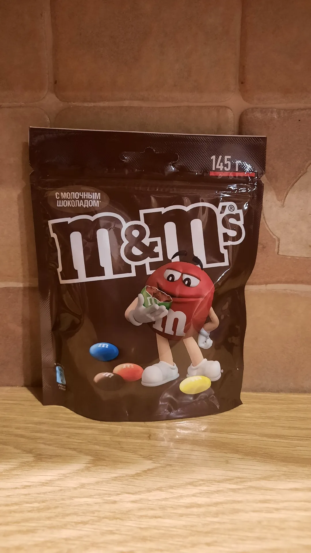 Драже M&M's с молочным шоколадом, 145 г