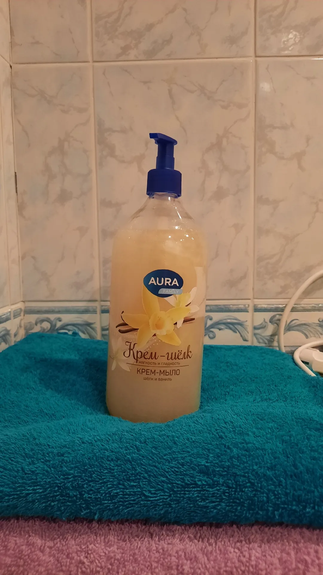 Крем-мыло Aura Family Silky Cream «Шёлк и ваниль», 1000 мл