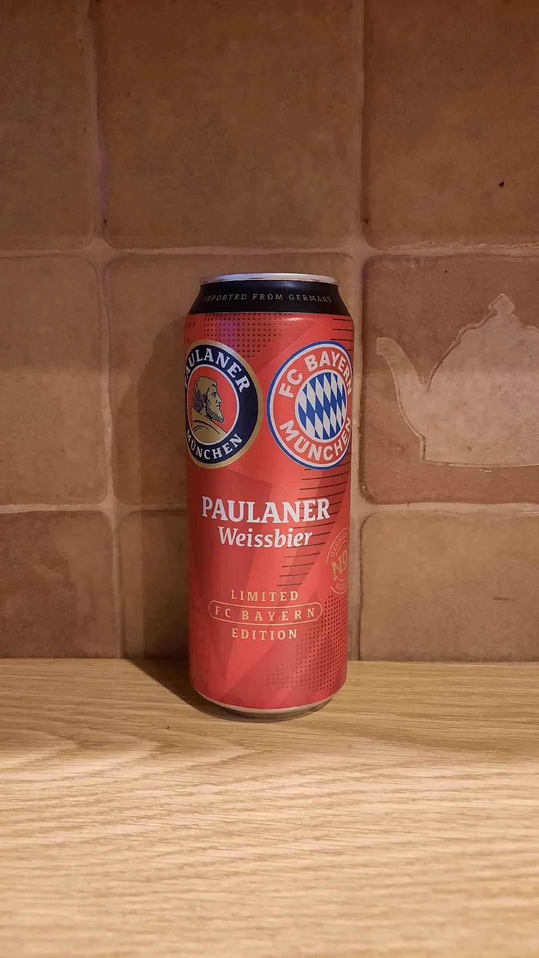 Пиво пшеничное нефильтрованное Paulaner Weissbier FC Bayern Limited Edition, 5,5%, 0,5 л