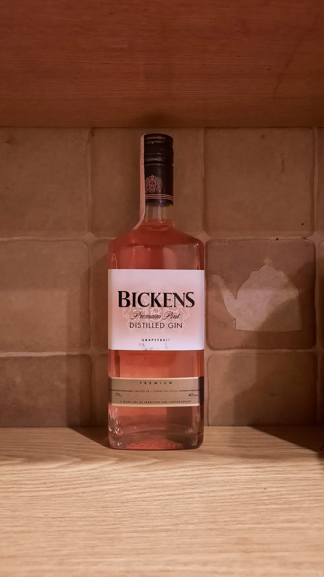 Джин Bickens Premium Pink Distilled Gin Grapefruit, 40%, 0,7 л