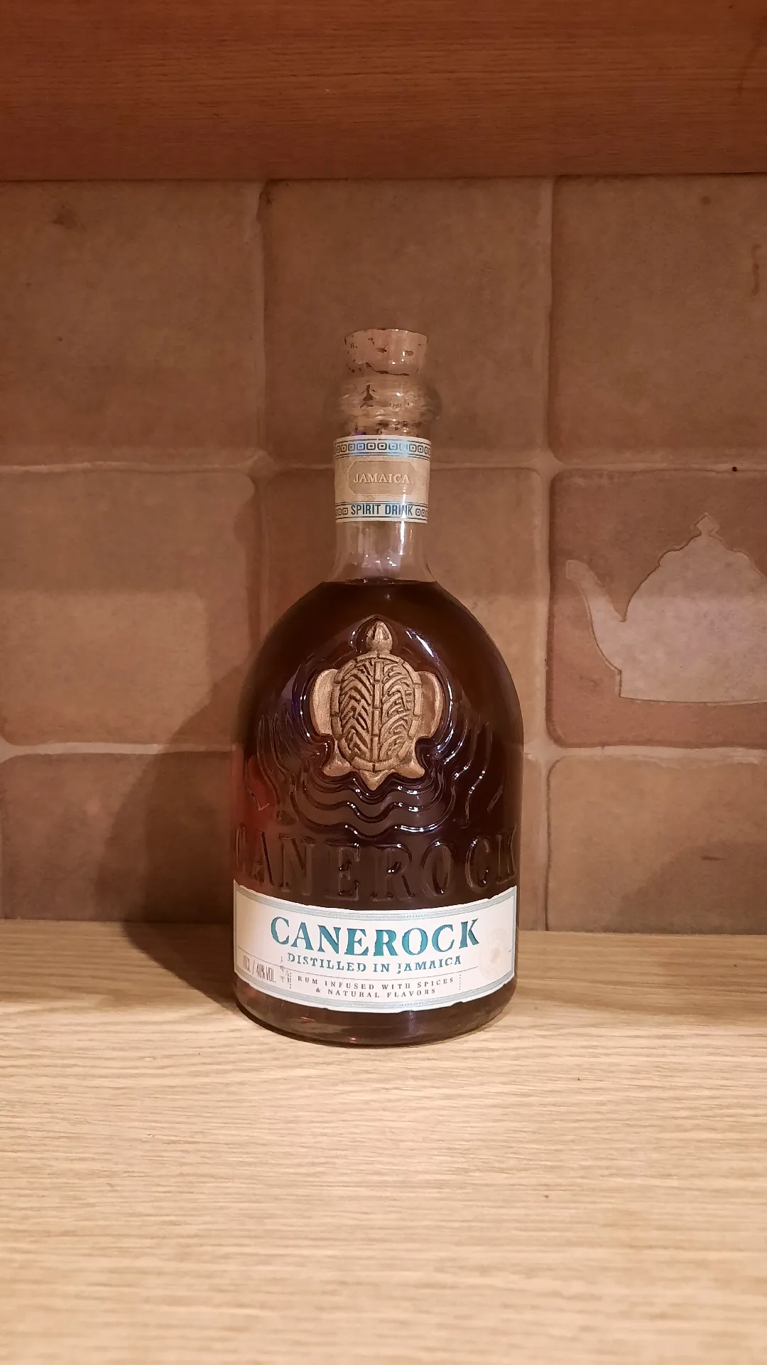 Ром пряный Canerock Jamaican Spiced Rum, 40%, 0,7 л