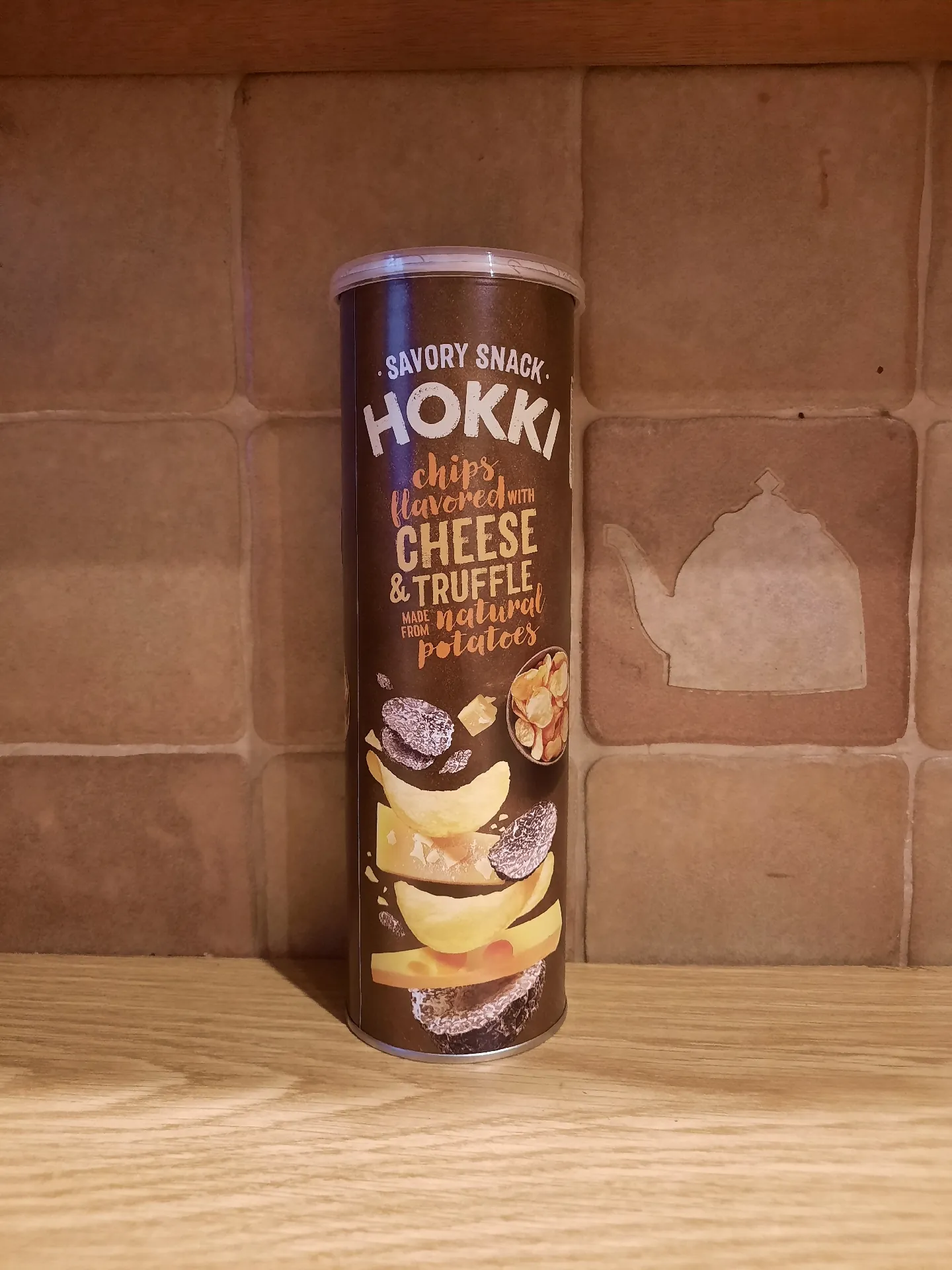 Картофельные чипсы Hokki со вкусом сыра и трюфеля, 120 г