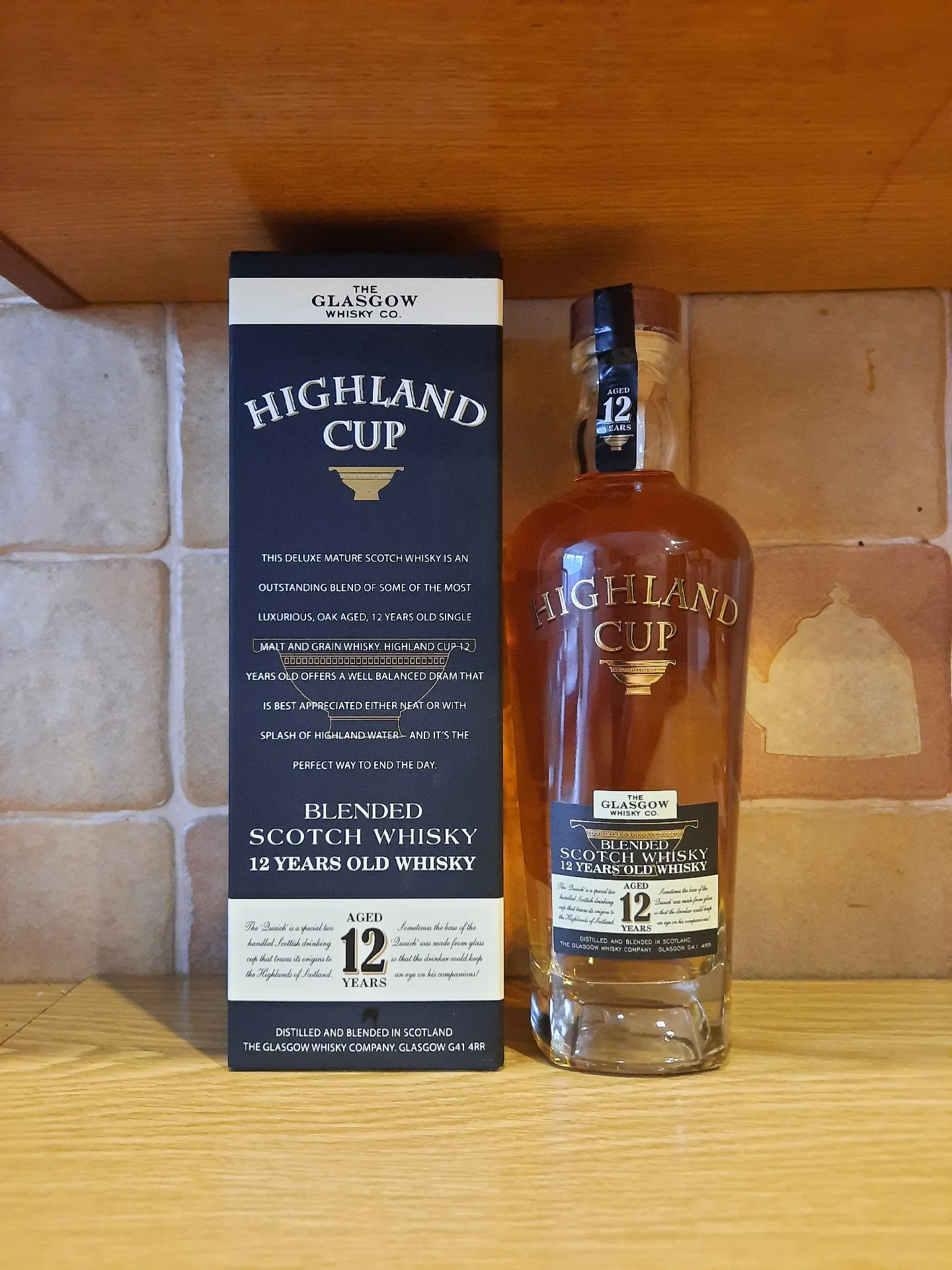 Шотландский купажированный виски Highland Cup 12 Years Old в подарочной упаковке, 40%, 0,7 л